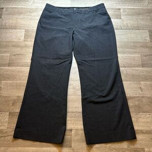 GAP Perfect Trouser. Size 16A. Gray/Black. Wide leg.